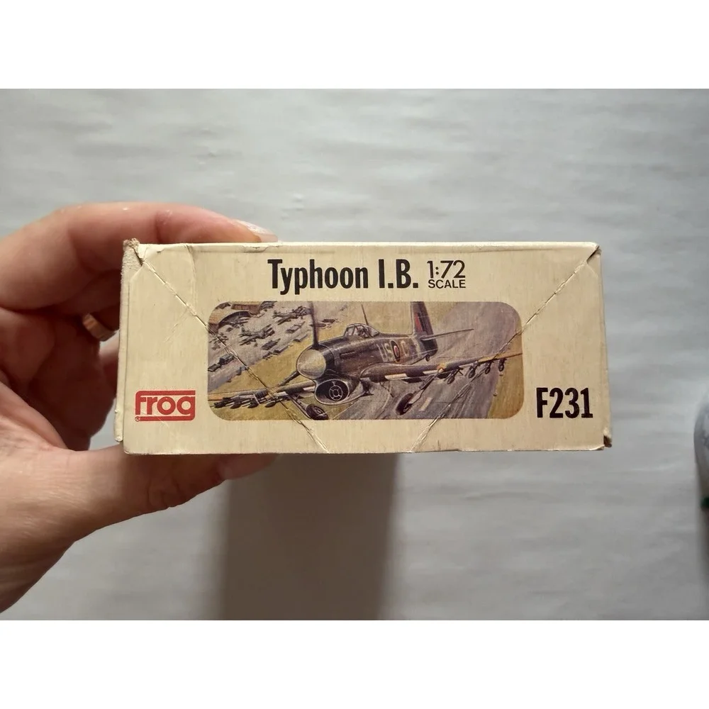 Vintage FROG 1:72 Hawker Typhoon I.B. Fighter Bomber Model Kit F231